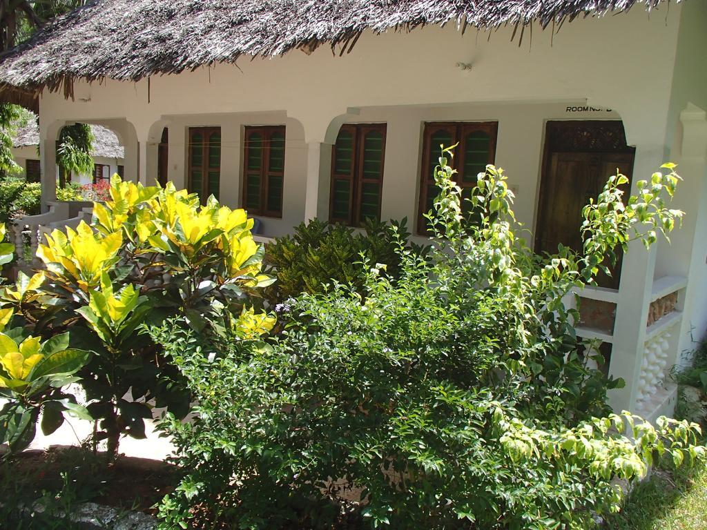 The Nungwi Inn Hotel Exterior foto