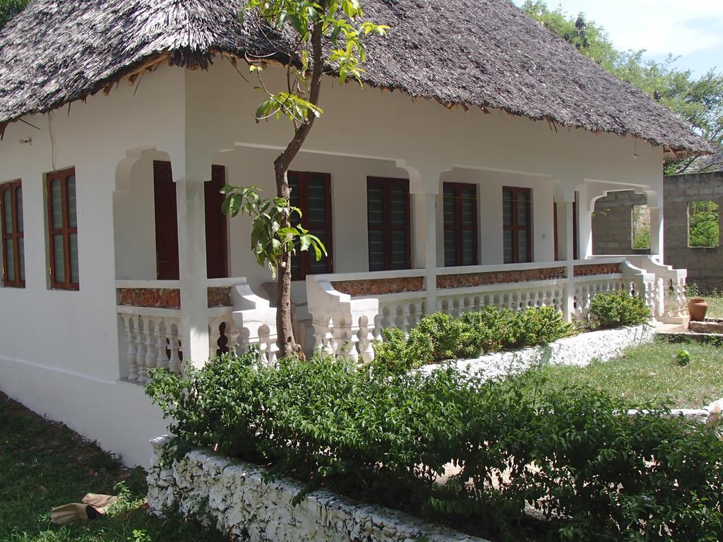 The Nungwi Inn Hotel Exterior foto